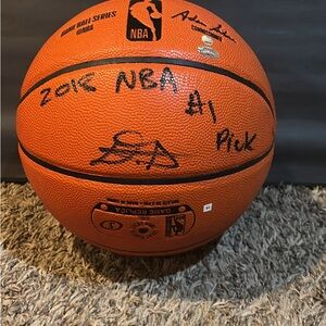 Deandre Ayton Signed Basketball
